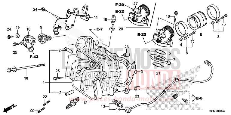 CULASSE de Forza 300 SEAL SILVER METALLIC (NHA14) 2013
